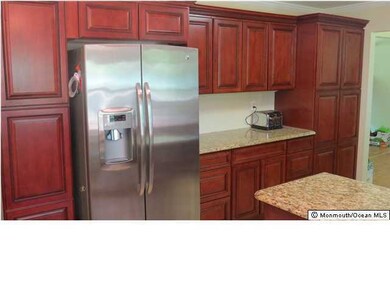 19 Vancouver Rd, Morganville, NJ 07751 - photo 3