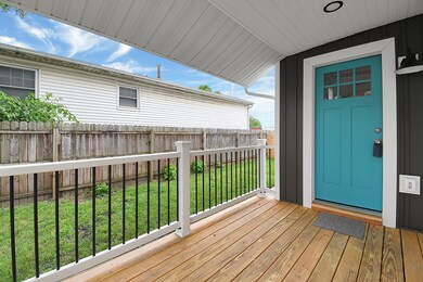 12-web-or-mls-611-e-2nd-ave