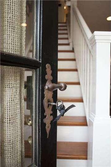 33 Clinton St, Lambertville, NJ 08530 - photo 2