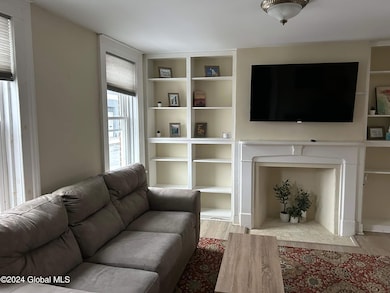 126 Lexington Ave, Albany, NY 12206 - photo 4