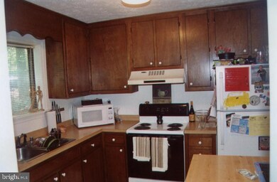 23380 Black Oak Ct, California, MD 20619 - photo 5