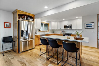 1251 Paulita Dr, Medford, OR 97504 - photo 5