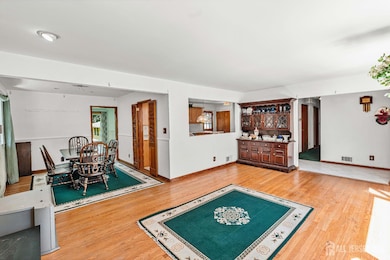 7 Addalia Ln, Edison, NJ 08820 - photo 3