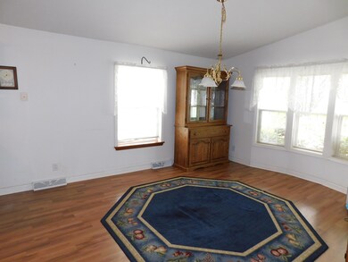 Ding Room