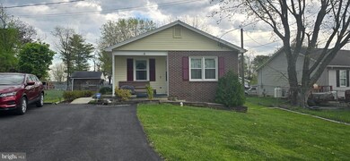 241 Broad Ave, Winchester, VA 22602 - photo 2