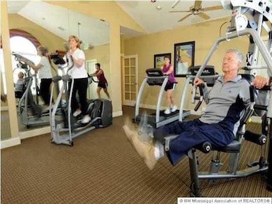 8750 Parkview Oaks Cir, Olive Branch, MS 38654 - photo 5