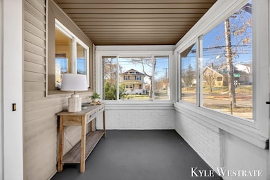 1200 Fisk Rd SE, Grand Rapids, MI 49506 - photo 5