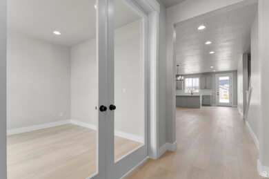 3068 W 2600 N, Clinton, UT 84015 - photo 7