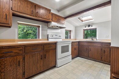 S103W30227 Lakeside Dr, Mukwonago, WI 53149 - photo 5