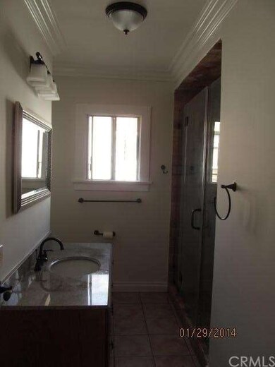 RESTROOM