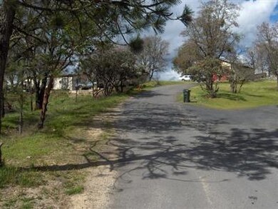 432 SE Grandview Ave, Grants Pass, OR 97527 - photo 5