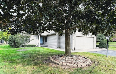 1821 Spring Meadow Ct SE unit 29, Caledonia, MI 49316 - photo 2