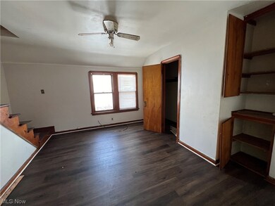 12918 Ferris Ave, Cleveland, OH 44105 - photo 4
