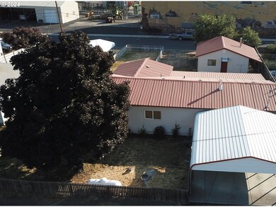 375 W Union Ave, Heppner, OR 97836 - photo 7