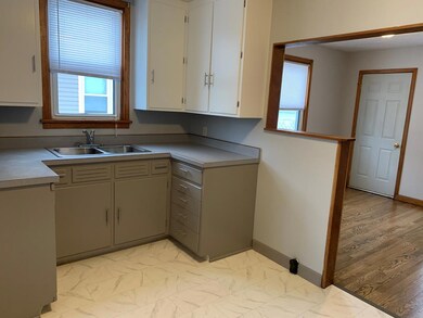 1113 E Southern Ave, Bucyrus, OH 44820 - photo 4