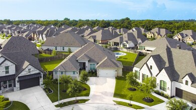 Take a look at all that driveway space that gives