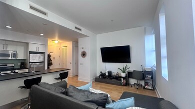 4 Beacon Way unit 908, Jersey City, NJ 07304 - photo 2