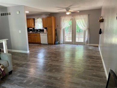 410 Aldergate St, Farmington, MO 63640 - photo 3