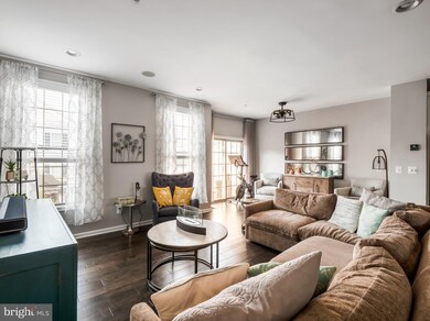 22639 Norwalk Square, Ashburn, VA 20148 - photo 3