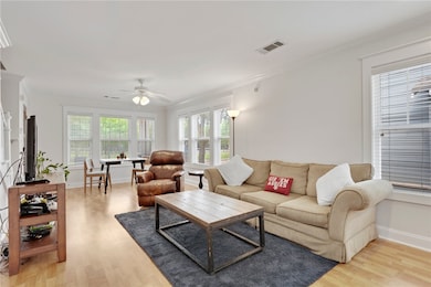 1725 Harvey Mitchell Pkwy S unit 4311, College Station, TX 77840 - photo 2