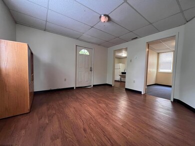 437 Baird St, Morgantown, WV 26505 - photo 6