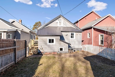 1309 15th St, Menominee, MI 49858 - photo 4