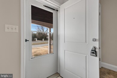 724 Edmondson Ave, Catonsville, MD 21228 - photo 4