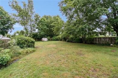 240 3rd Ave, Warwick, RI 02888 - photo 6