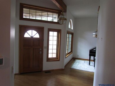 1858 Lemming Ave, Eugene, OR 97401 - photo 4