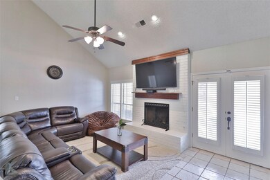 Spacious Living Area