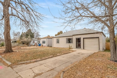 1081 Elmira St, Aurora, CO 80010 - photo 3