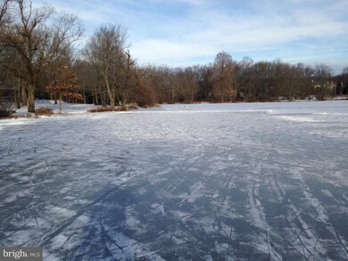 1102 Signal Hill Ln, Berwyn, PA 19312 - photo 5