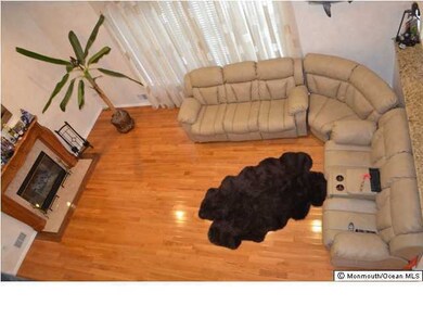 17 Wildflower Ct, Manalapan, NJ 07726 - photo 7