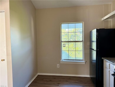 2134 Advent Ct, Virginia Beach, VA 23454 - photo 5