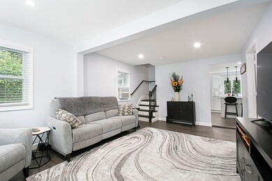 12 Crump St, Hudson, MA 01749 - photo 4