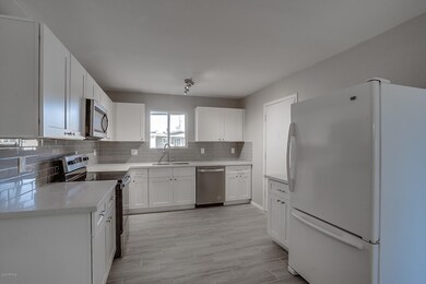 4249 W Townley Ave, Phoenix, AZ 85051 - photo 7