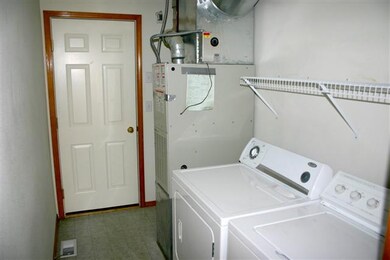 719 E Tara Lee Ave, Medical Lake, WA 99022 - photo 7