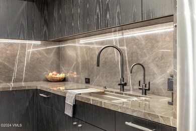 Riverwalk Ruby R201 MLS-4
