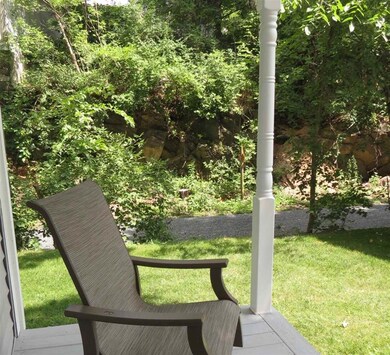 66 Railroad St, West Pawlet, VT 05775 - photo 3