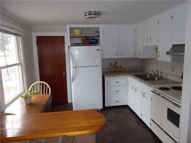 70 Memory Ln, South Portland, ME 04106 - photo 3