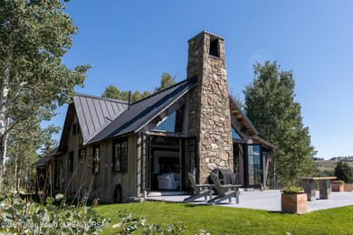 Outdoor Entertainment Area