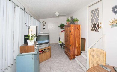 497 Marlin - Porch