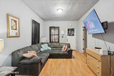 339 Burger St, Toledo, OH 43605 - photo 2