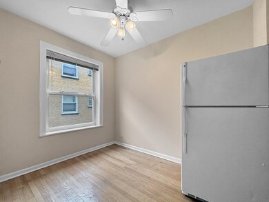 Buena Landmark unit 208S, Chicago, IL 60613 - photo 7