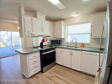 4619 Goldfinch Ln, Merritt Island, FL 32953 - photo 3