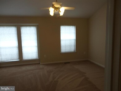 15632 Montview Dr, Dumfries, VA 22025 - photo 5