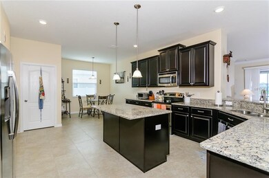 STAINLESS STEEL APPLIANCES & UPGRADED LIGHTS!