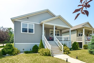 002-Front_View-4514338-medium