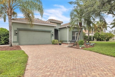 2673 Fishtail Palm Ct, Naples, FL 34120 - photo 2