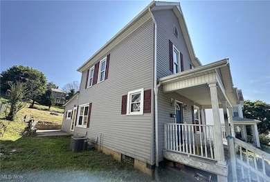 318 N Pleasant St, New Lexington, OH 43764 - photo 2